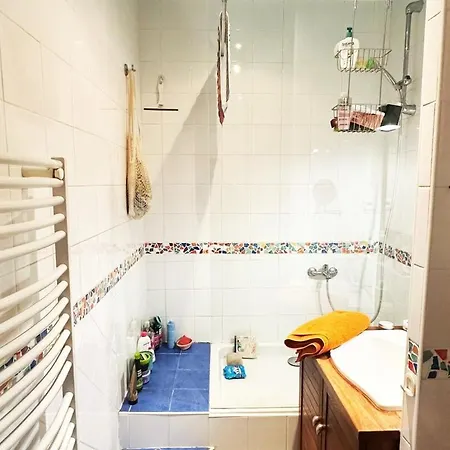 Joli Nid Lumineux Ideal Famille, La Plaine Cours Ju Marseille